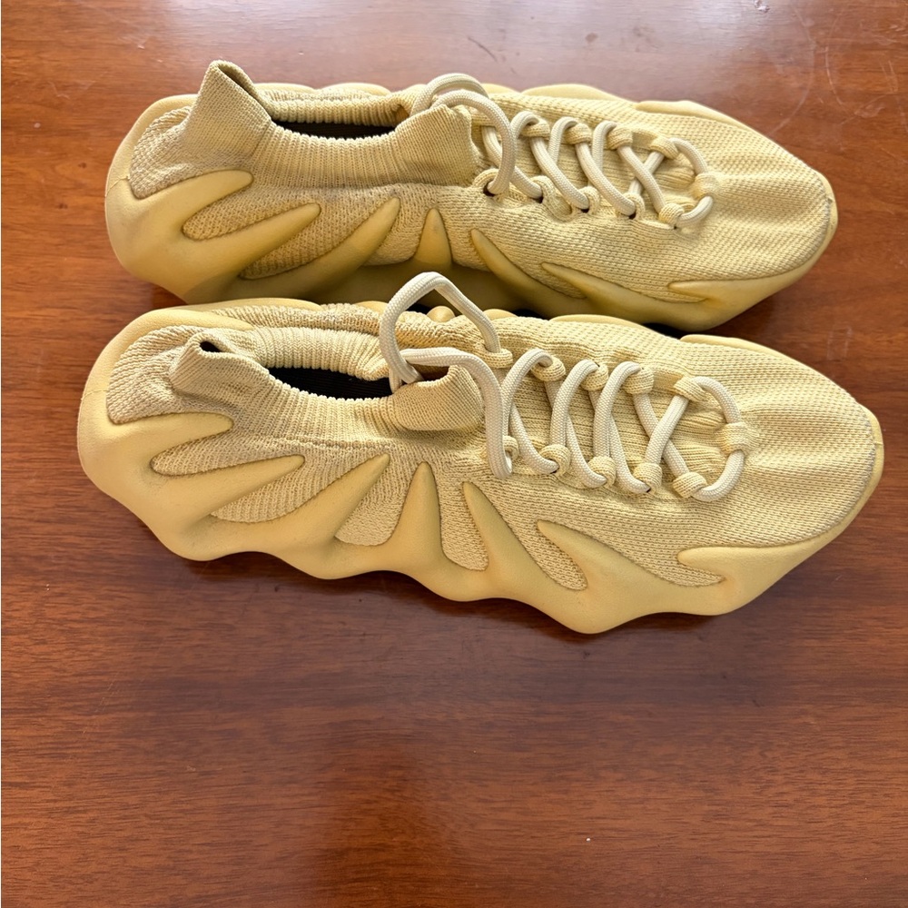 Yeezy 450 "Yellow Sulfur"